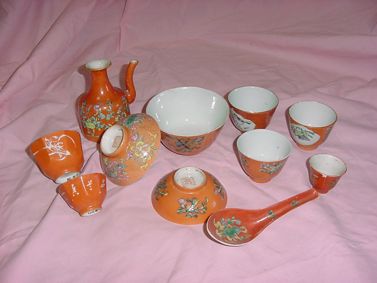 Chinese orange
              tablewares