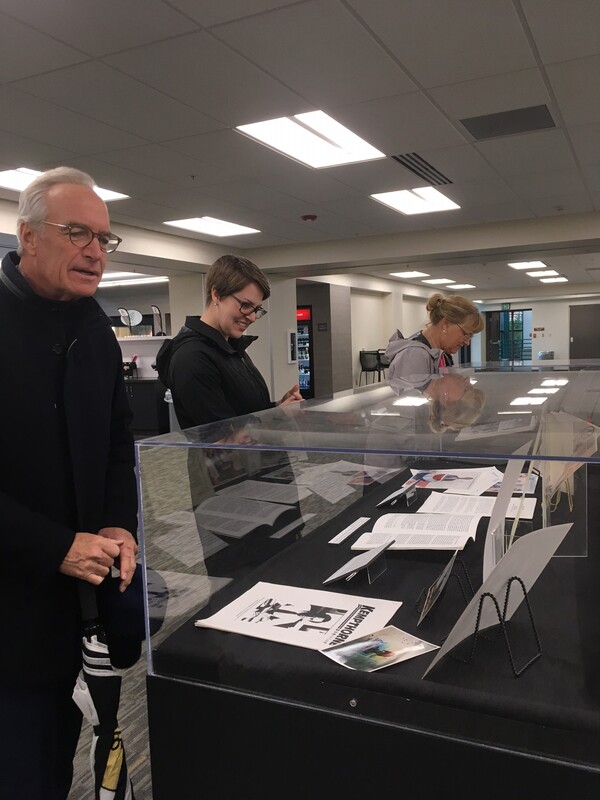 former Idaho Governor Dirk Kempthorne and wife Patricia viewing Library exhibit