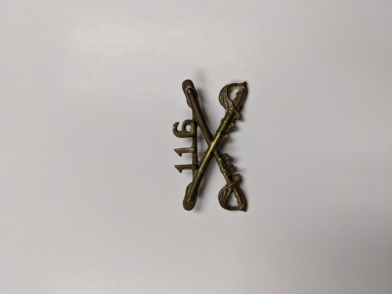 116th Cavalry Insignia (US Army hat pin) (front)