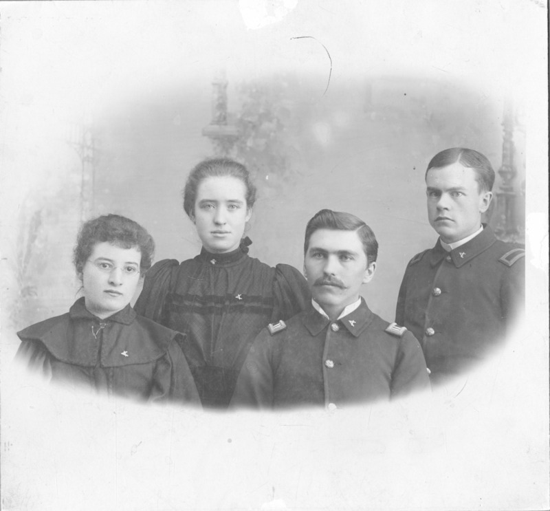 group photo, Class of 1896 (first graduating class), University of Idaho