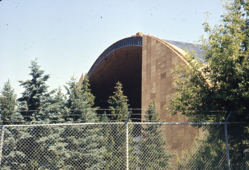 ASUI-Kibbie Dome construction [5]