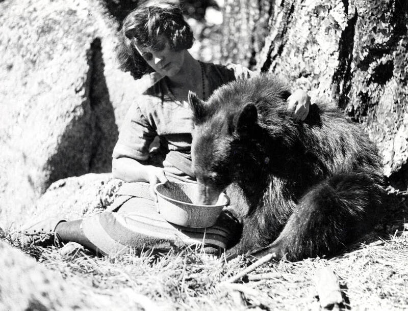 Nell Shipman feeding a bear